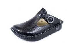 Alegria Classic Black Emboss Rose