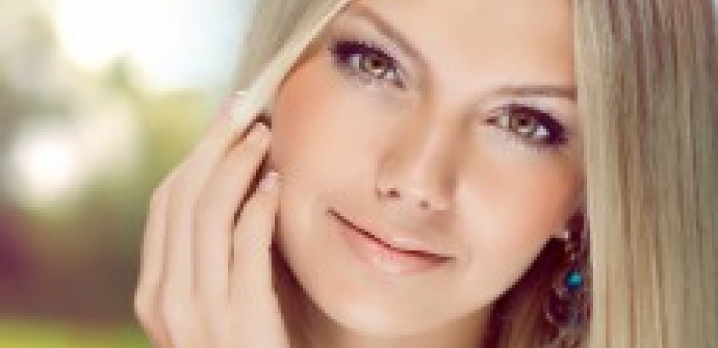 The Benefits (and Dangers) of Hydroquinone