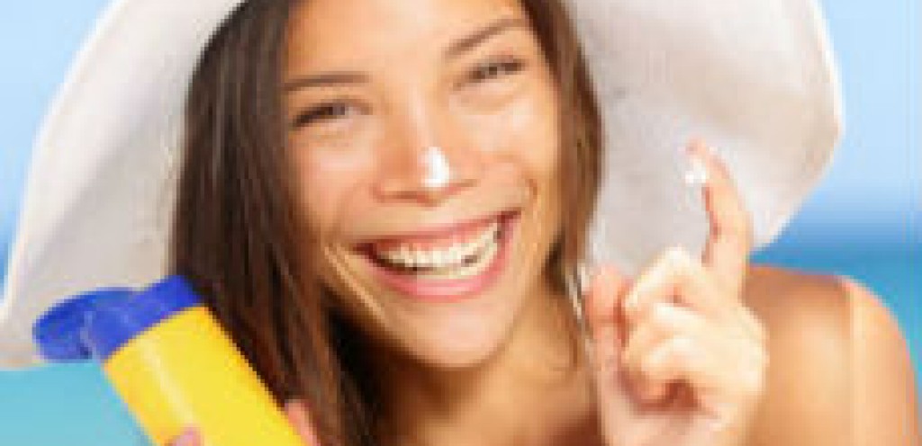 Fear of Aging Motivates Teens to Use an SPF